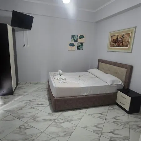 Zeqo Muka 2 * Ksamil