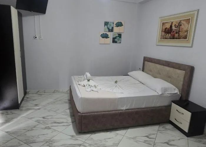 Zeqo Muka 2 * Ksamil